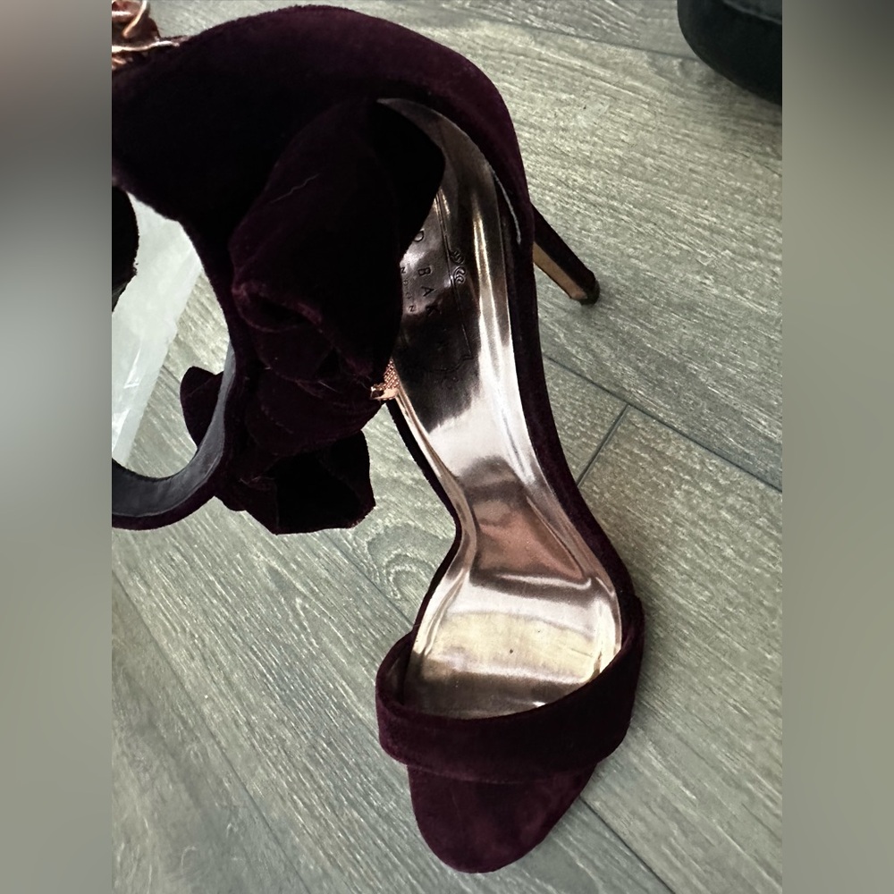 Ted Baker Purple Velvet Heels Strappy - Sz.41